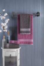 4 lü Kadın Erkek Banyo Havlusu Takımı Oscar Mürdüm Antasit