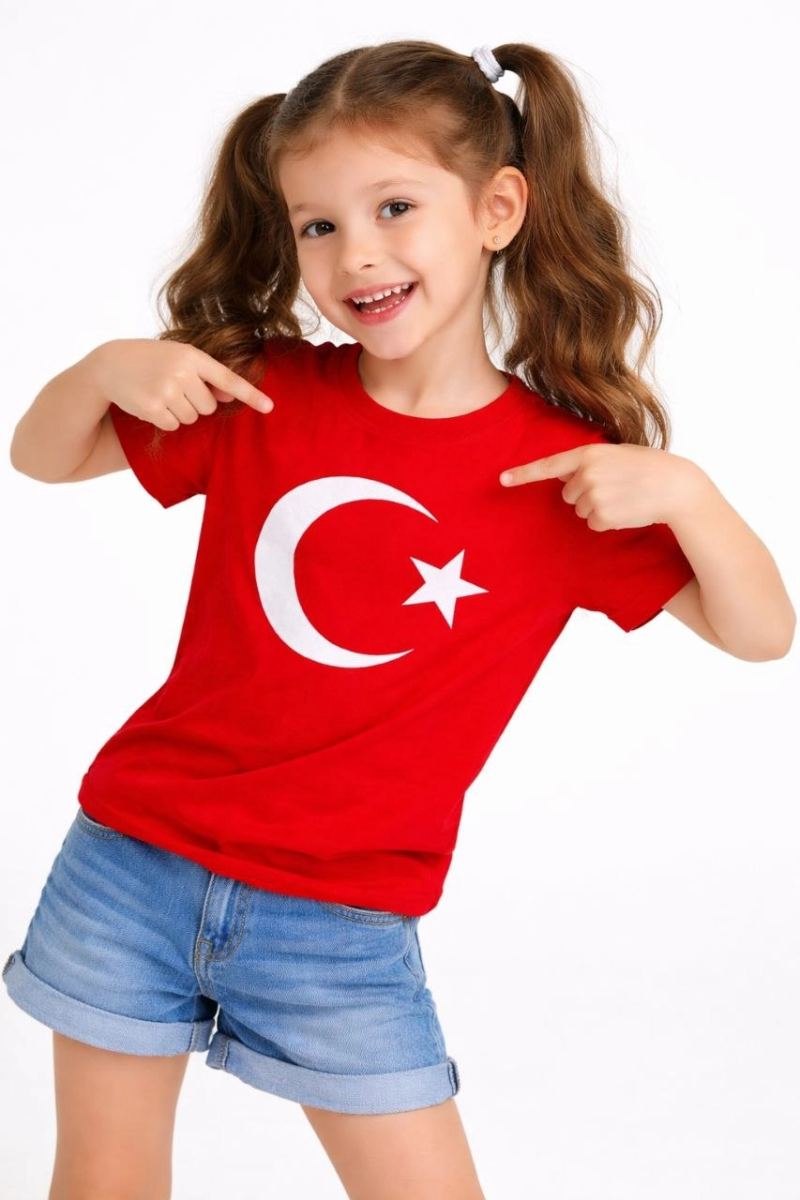 vlmrtr-10242_69c53441f126d-7379541-sw853sh1280-1lpm75ii.jpg Kız Çocuk Tişört Bisiklet Yaka Ay Yıldız Bayrak Baskılı T-Shirt - Kırmızı - Görsel 1