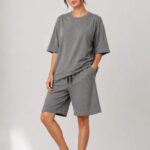 Alt Üst Takım İki İplik Kumaş Bisiklet Yaka T-Shirt Cepli Diz Altı Şort - Füme