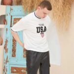 Erkek Bisiklet Yaka Tişört Nakış İşlemeli Kısa Kol Oversize T-Shirt - Beyaz