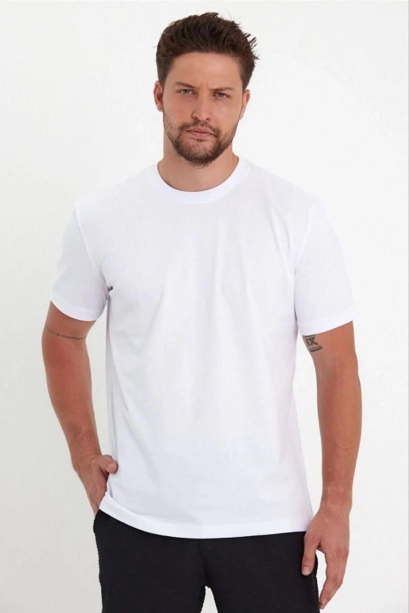 vlmrtr-1939_erkek-24-1-duz-a-kalite-oversize-t-shirt-beyaz-47757263-sw853sh1280-13uoekv4.jpg Erkek Düz Penye Tişört Bisiklet Yaka Kısa Kol Regular Fit T-Shirt - Beyaz - Görsel 1