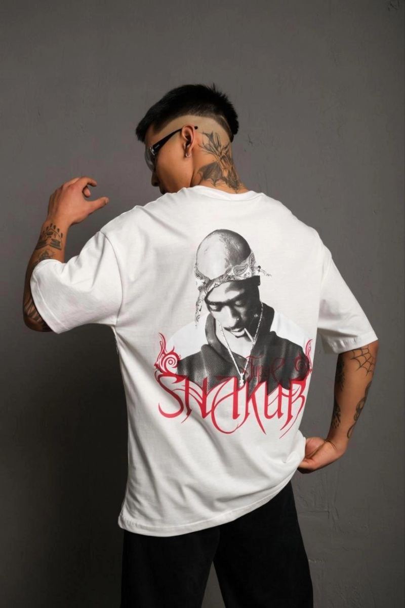 vlmrtr-2039_erkek-sirt-baskili-oversize-t-shirt-beyaz-174053279-sw853sh1280-2ze1iato-1.jpg Baskılı T-Shirt Oversize Bisiklet yaka tişort - Beyaz - Görsel 1
