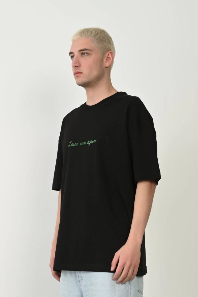 vlmrtr-4074_unisex-baskili-bisiklet-yaka-oversize-t-shirt-siyah-48195755-sw853sh1280-7wsrnvoz.jpg Erkek Baskılı T-Shirt Kısa Kol Bisiklet Yaka Rahat Kalıp Tişört - Siyah - Görsel 1