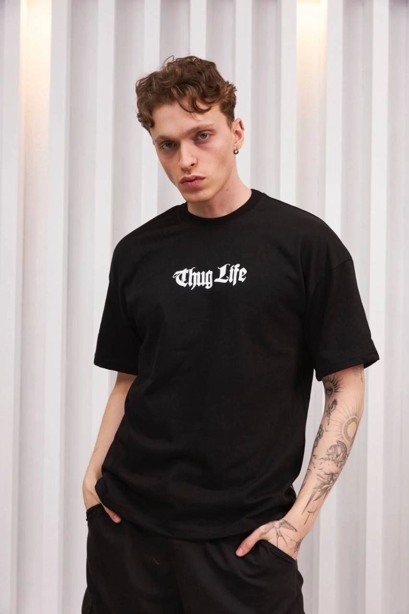 vlmrtr-5049_unisex-bisiklet-yaka-baskili-oversize-t-shirt-siyah-3218970-sw853sh1280-1ykdi62y.jpg Bisiklet Yaka Baskılı Oversize T-Shirt - Siyah - Görsel 1