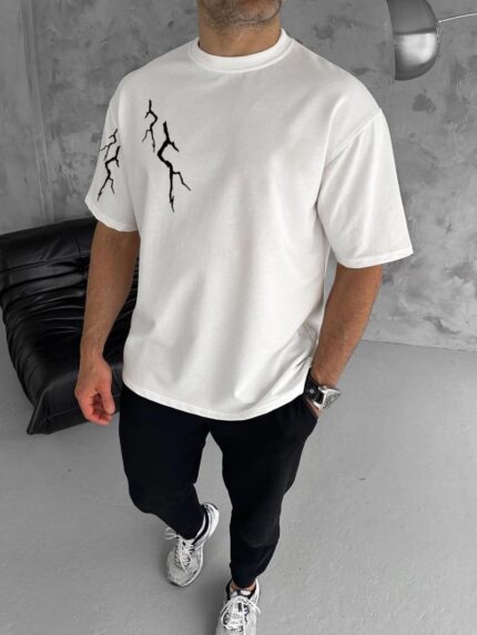 T-Shirt Bisiklet Yaka Yıldırım Baskılı Oversize T-Shirt - Beyaz