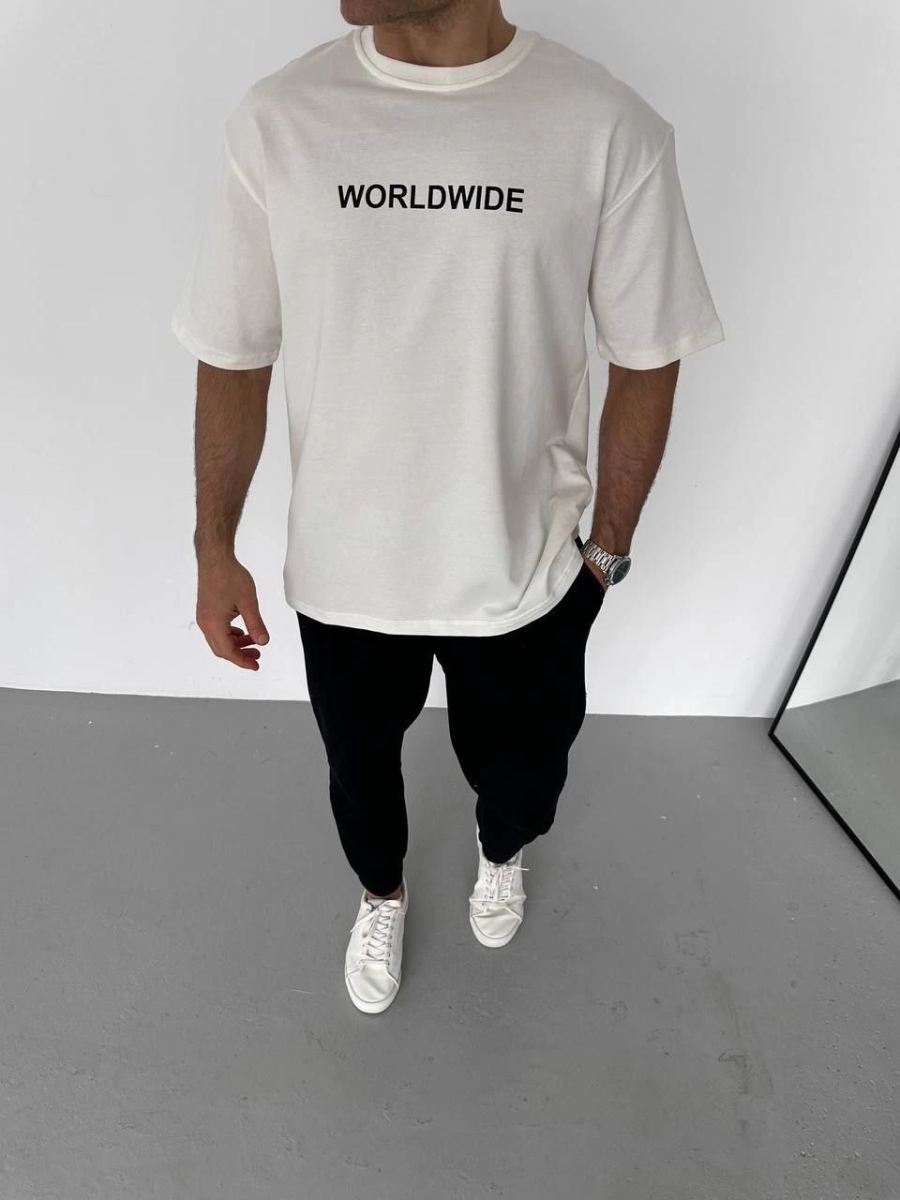 vlmrtr-5552_unisex-bisiklet-yaka-baskili-oversize-t-shirt-beyaz-29831963-sw960sh1280-18coa18y.jpg Erkek Yazlık Baskılı Tişört Bisiklet Yaka Kısa Kol Regular Fit T-Shirt - Beyaz - Görsel 1