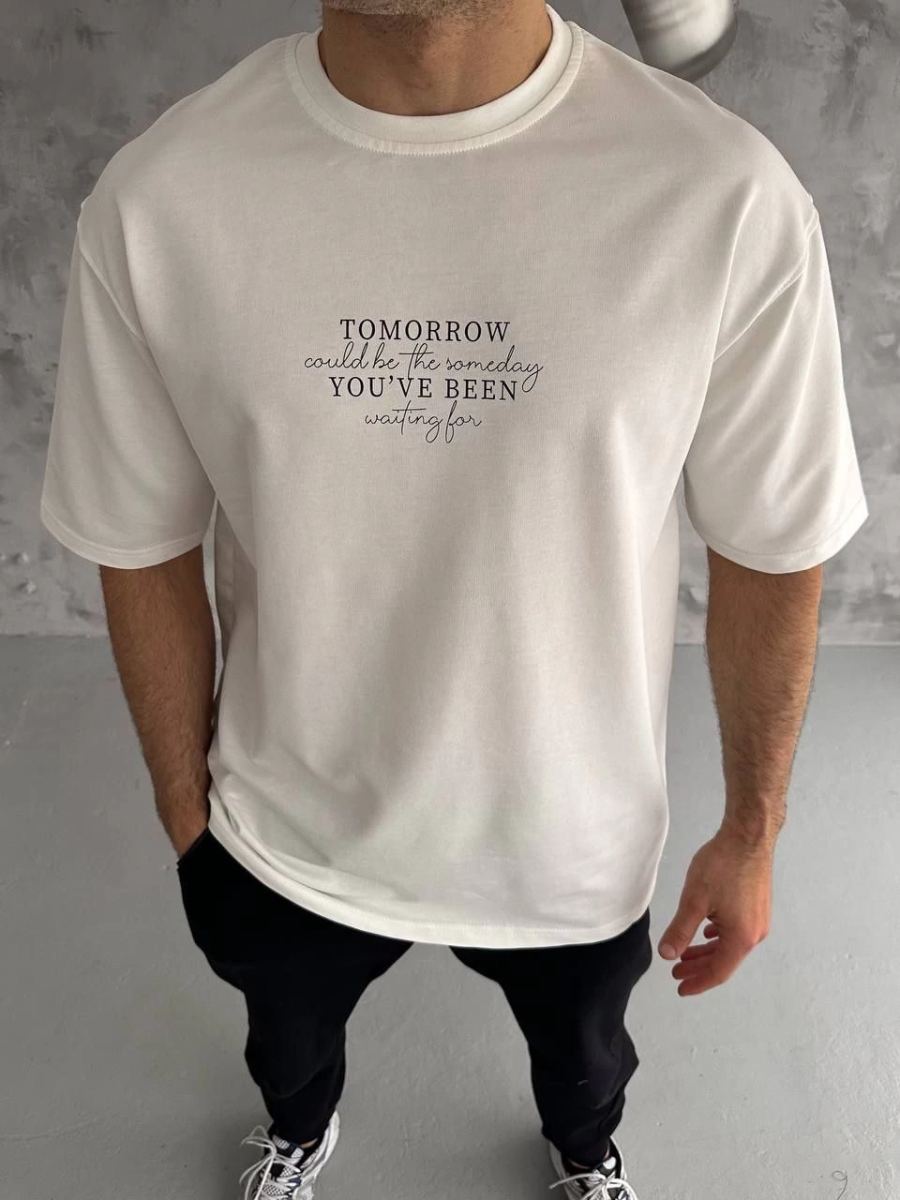 vlmrtr-5630_unisex-bisiklet-yaka-baskili-oversize-t-shirt-beyaz-42897181-sw960sh1280-3qdryyy8.jpg T-Shirt Bisiklet Yaka Baskılı Oversize T-Shirt - Beyaz - Görsel 1