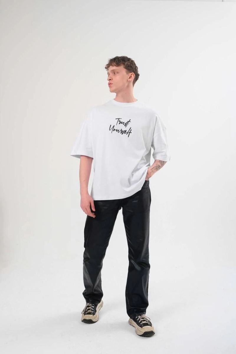 vlmrtr-5642_unisex-bisiklet-yaka-baskili-oversize-t-shirt-beyaz-84014728-sw853sh1280-v3m0due6.jpg T-Shirt Bisiklet Yaka Baskılı Oversize T-Shirt - Beyaz - Görsel 1