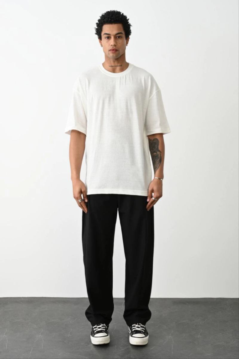 vlmrtr-5646_unisex-basic-bisiklet-yaka-oversize-t-shirt-beyaz-58848558-sw853sh1280-jsfshfyp.jpg Erkek Tişört Düz Basic Penye Yazlık Bisiklet Yaka Kısa Kol T-Shirt - Beyaz - Görsel 1