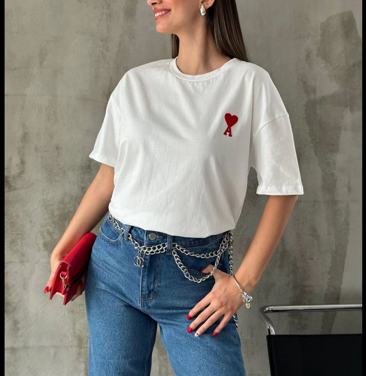 vlmrtr-5726_unisex-bisiklet-yaka-baskili-oversize-t-shirt-beyaz-10173983-sw1247sh1280-3jk83gga.jpg T-Shirt Bisiklet Yaka Baskılı Oversize T-Shirt - Beyaz - Görsel 1