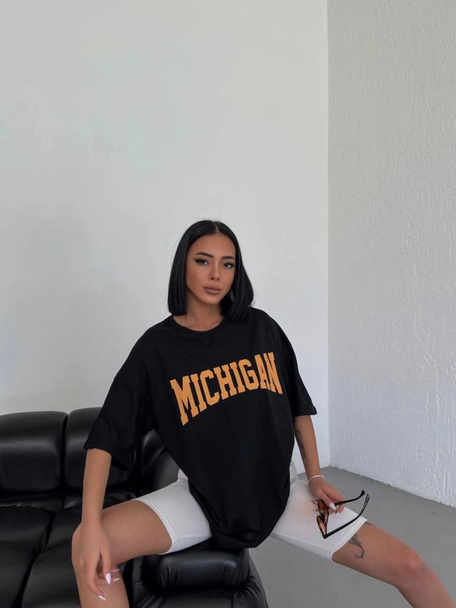 vlmrtr-5873_unisex-bisiklet-yaka-baskili-oversize-t-shirt-beyaz-75204814-sw960sh1280-nd7ukqqq.jpg Kadın Baskılı T-Shirt Kısa Kol Bisiklet Yaka Oversize Tişört - Siyah - Görsel 1
