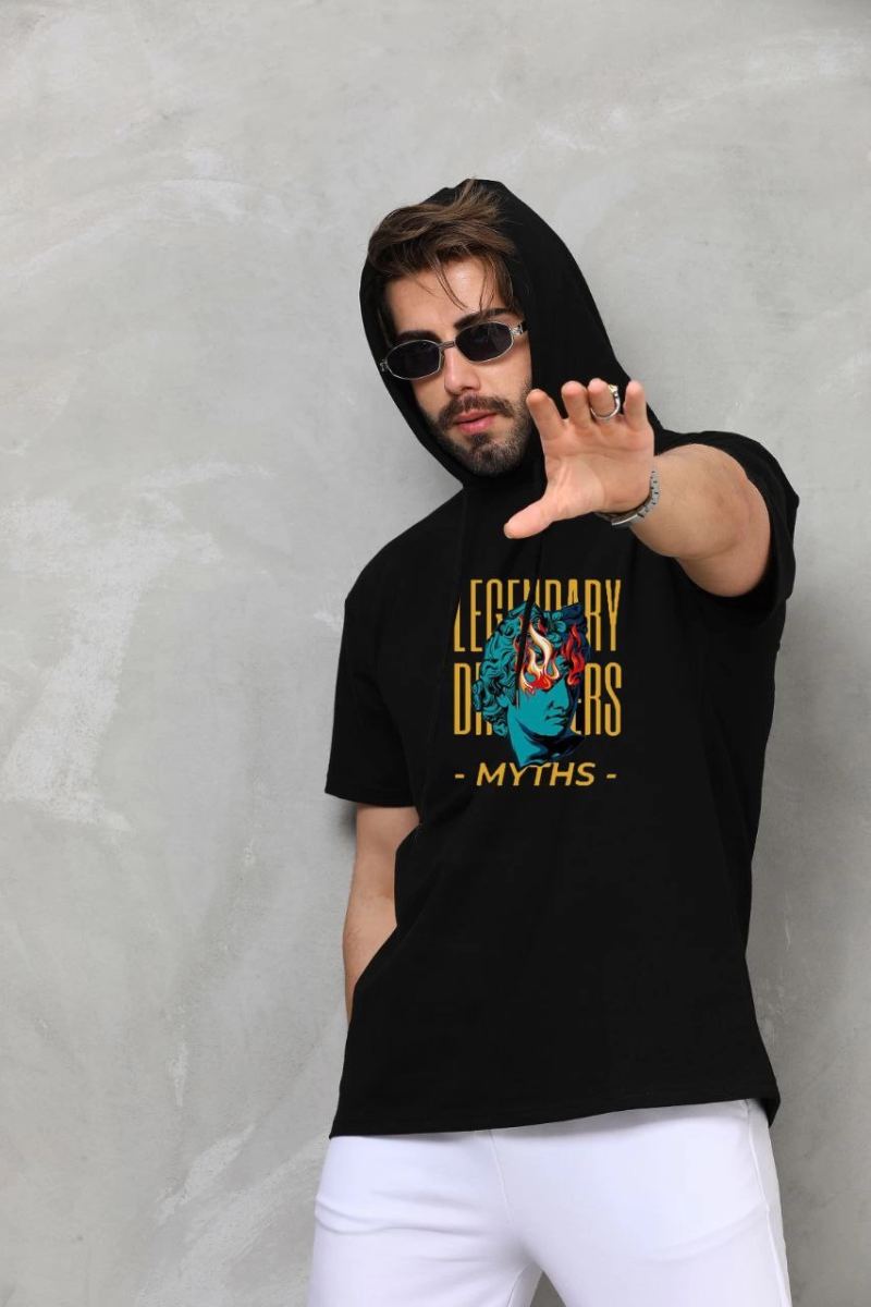 vlmrtr-5946_unisex-kapsonlu-kolsuz-oversize-baskili-tisort-siyah-95512288-sw853sh1280-1h59s2li.jpg Kapüşonlu Kolsuz Oversize Baskılı T-Shirt - Siyah - Görsel 1