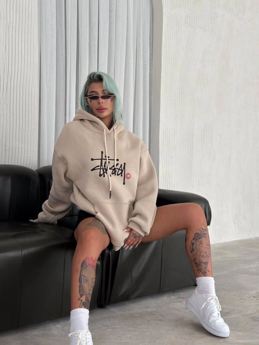 vlmrtr-6893_uc-iplik-kapsonlu-baskili-sweatshirt-bej-5482069-sw960sh1280-2gtpcwcm.jpg Kadın Oversize Kapüşonlu Cepli Baskılı 3 İplik Pamuklu Hoodie Sweatshirt - Bej - Görsel 1