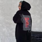 Kadın Kapüşonlu Kanguru Cepli Sweatshirt 3 İplik Pamuklu Baskılı Hoodie - Siyah