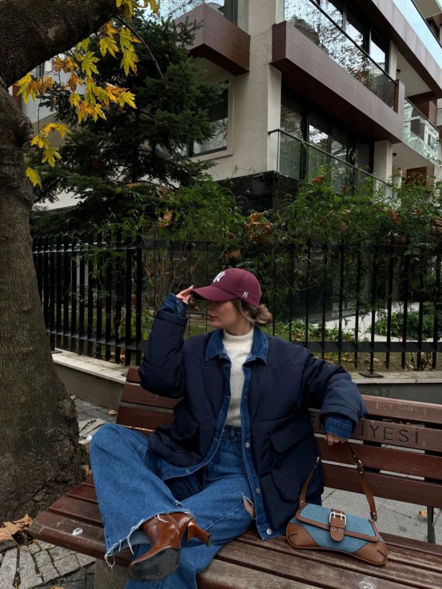 vlmrtr-7322_jeans-detayli-citcitli-ceket-lacivert-6422335-sw960sh1280-2207qaud.jpg Jeans Detaylı Cıtcıtlı Ceket Mont - Lacivert - Görsel 1