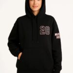 Kadın 3 İplik Pamuklu Kapüşonlu Kanguru Cepli Baskılı Hoodie Sweatshirt - Siyah