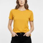 Kadın T-Shirt Bisiklet Yaka Slim Fit Likralı Tişört Yazlık Basic Body - Sarı